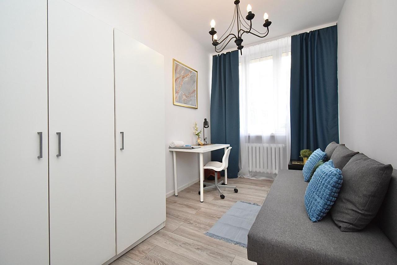 Rental Apartments Aleja Niepodleglosci Warszawa Exteriör bild
