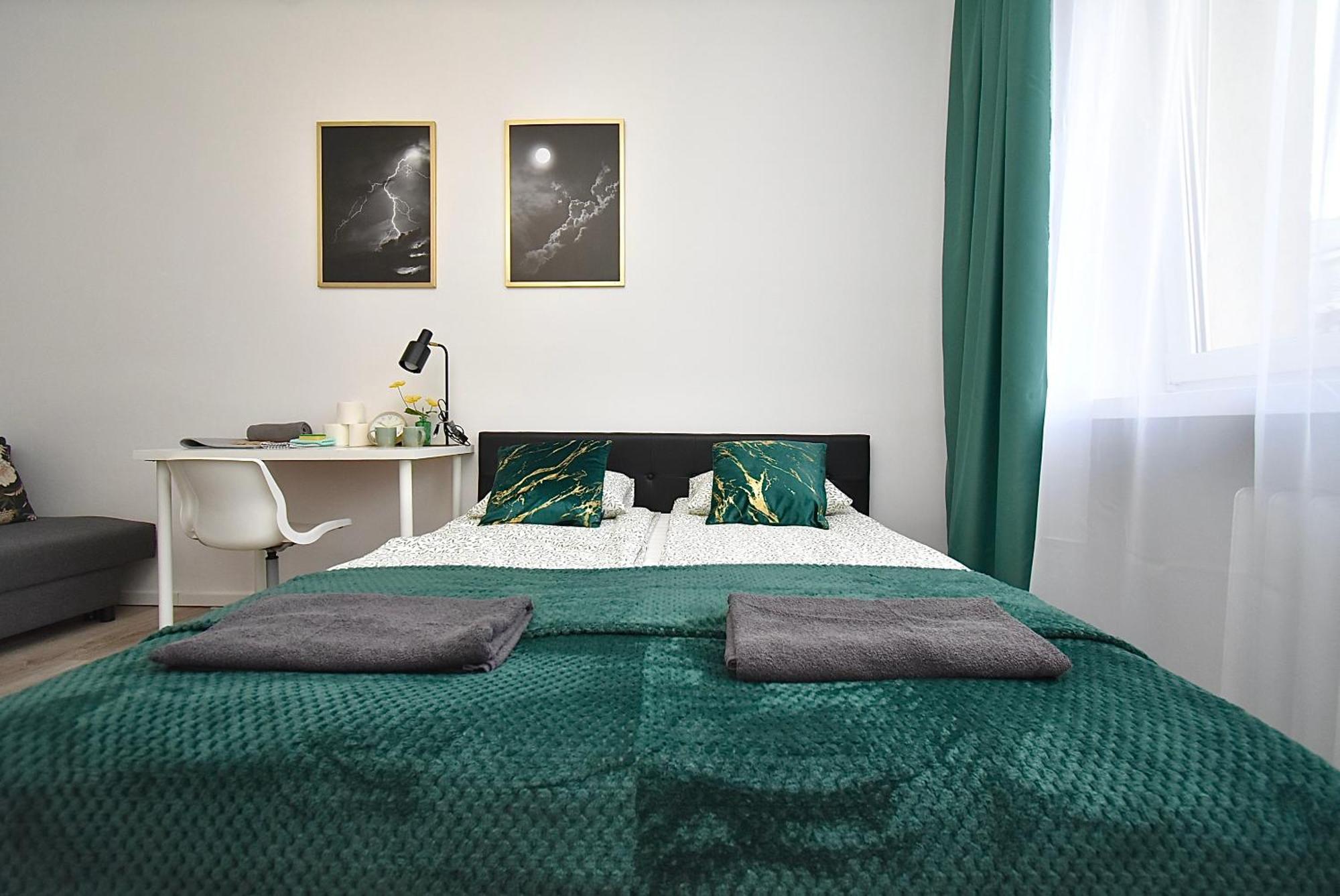 Rental Apartments Aleja Niepodleglosci Warszawa Exteriör bild